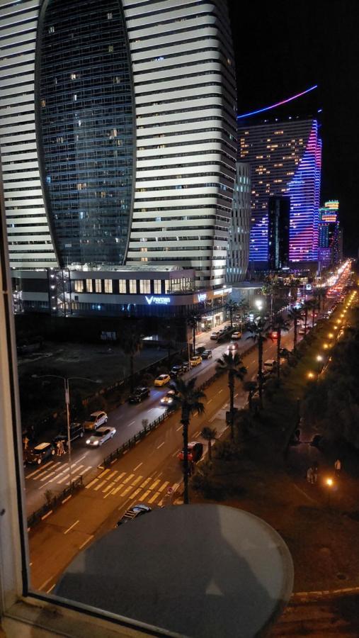Orbi Twin Tower Apartement Батуми Екстериор снимка