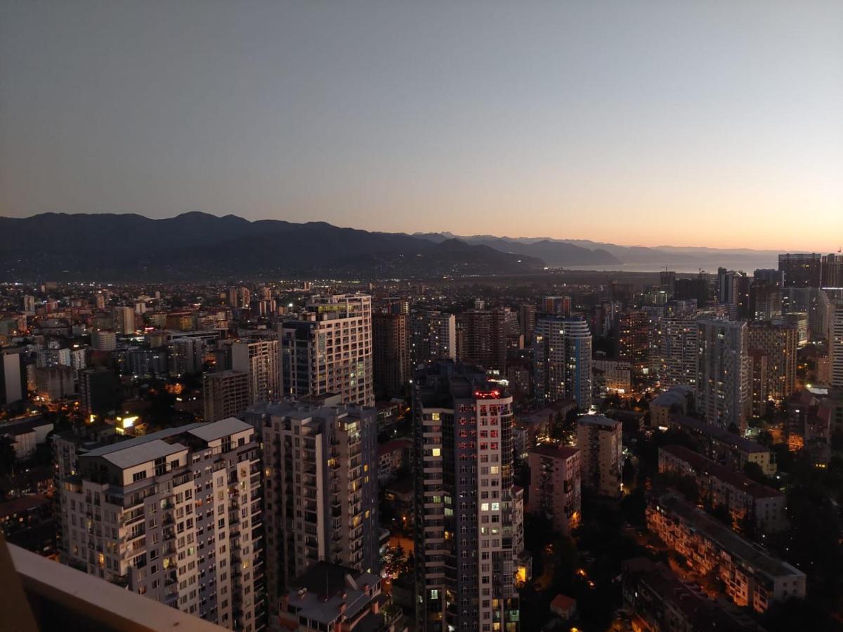Orbi Twin Tower Apartement Батуми Екстериор снимка